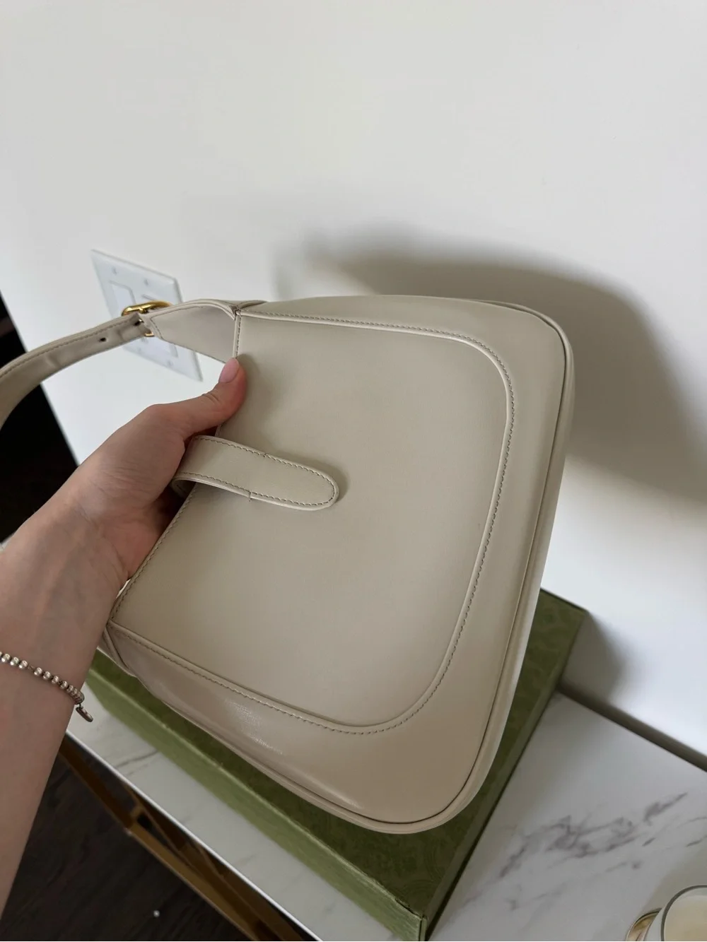 Gucci Jackie 1961 Medium Bag - Picture 8 of 15